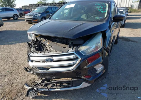 2017 Ford Escape Se z USA, uszkodzony, nr VIN 1FMCU9GD1HUC71289
